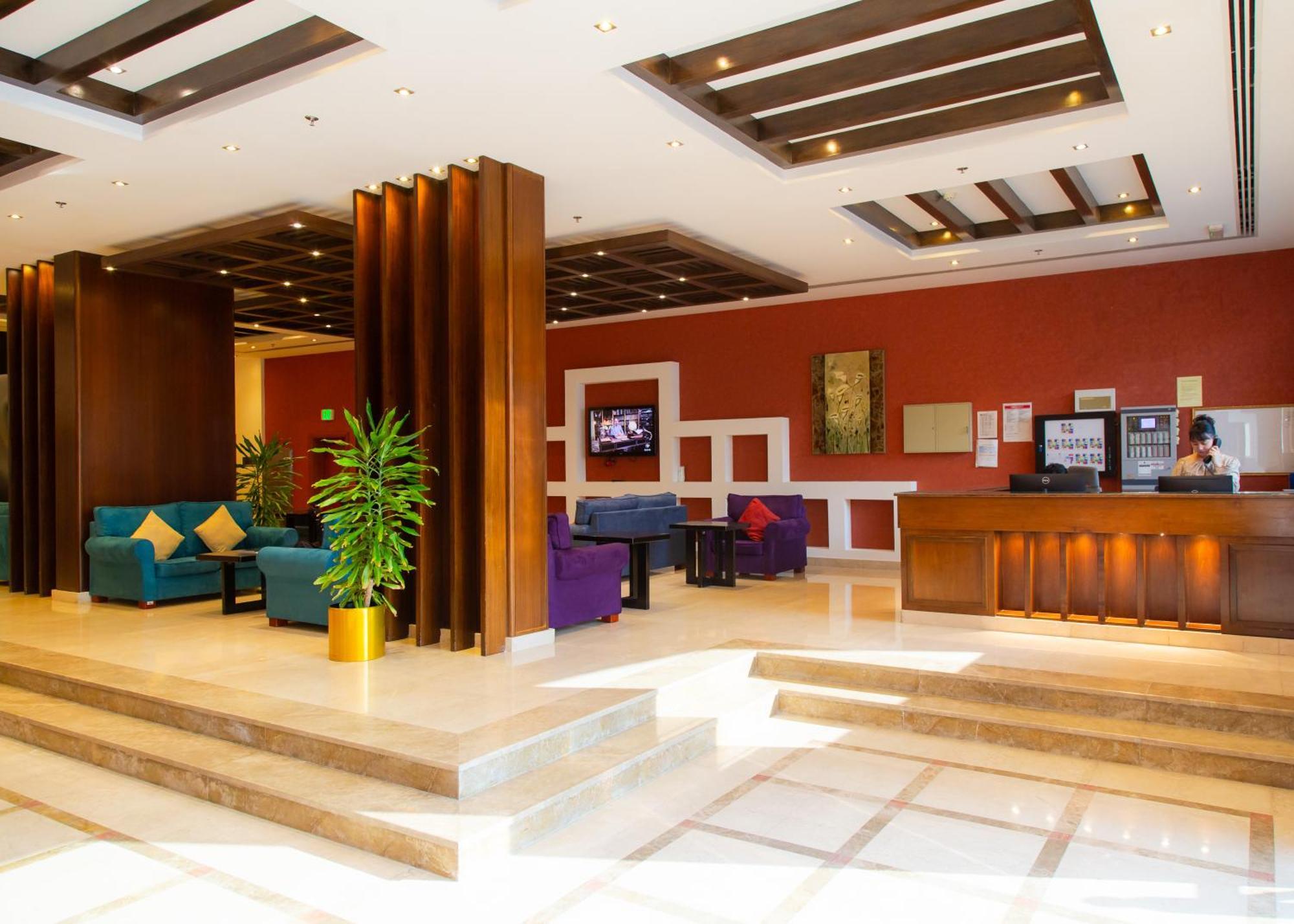 Al Liwan Residence Доха Екстериор снимка