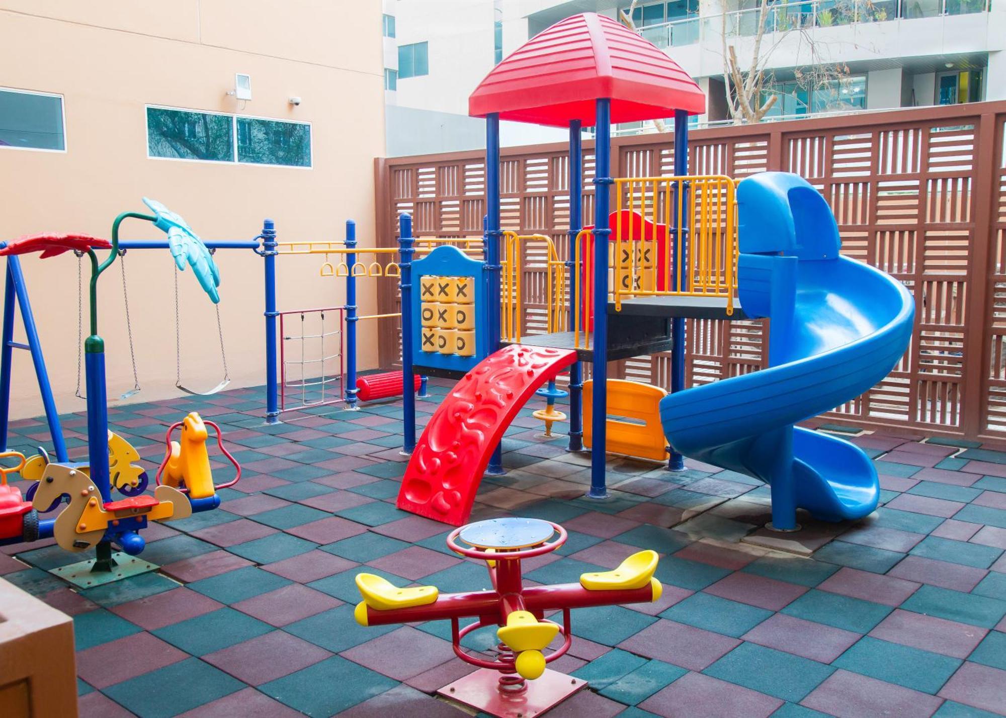 Al Liwan Residence Доха Екстериор снимка