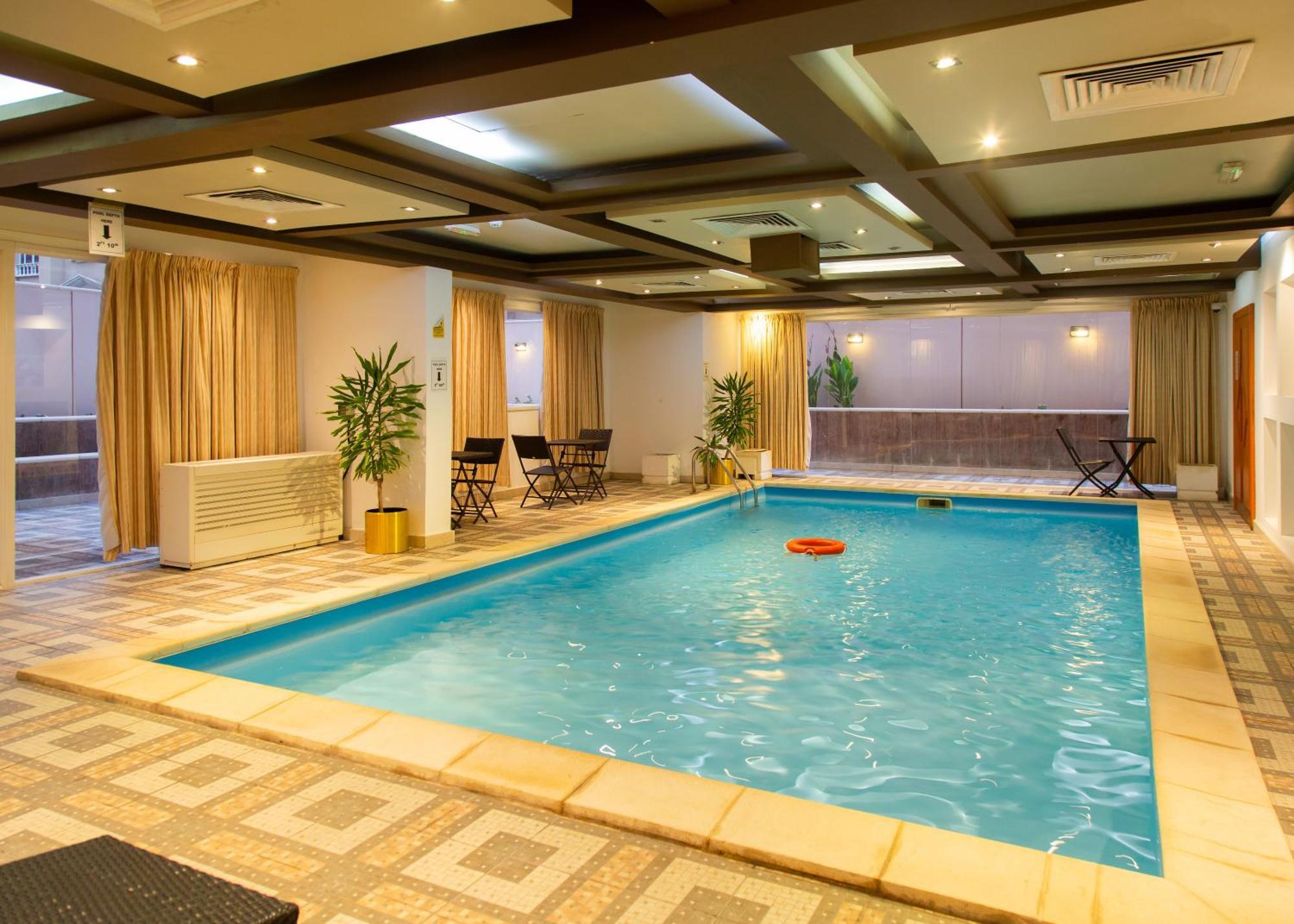 Al Liwan Residence Доха Екстериор снимка